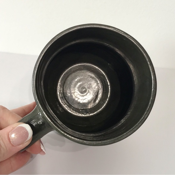 Vintage Artist Signed Red Clay Studio Art Pottery Coffee Cup Mug Green Matte - Picture 13 of 16